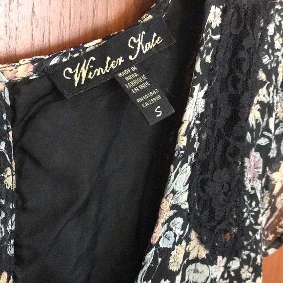 SOLD Winter Kate Floral mini dress - Picture 3 of 4